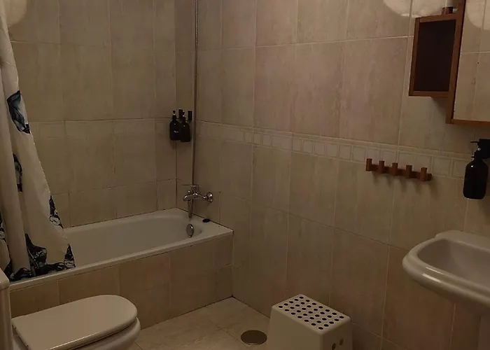 Duplex En Naron. 4 Hab. 3 Banos Lägenhet